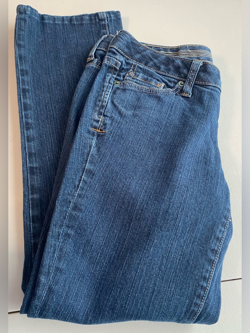 Y2K Vintage Converse One Star
Premium straight leg Denim Jeans 4